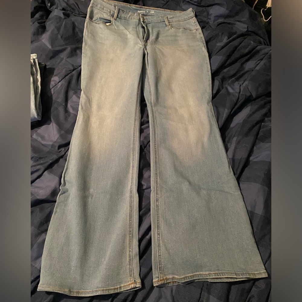 Old navy jeans 👖💙